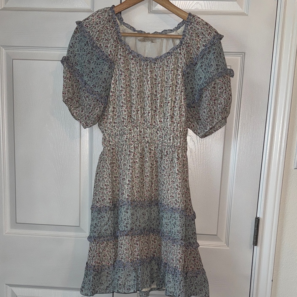 Chic Floral Puff Sleeve Mini Dress